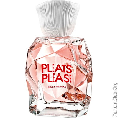 Issey Miyake Pleats Please